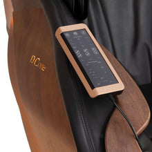 Load image into Gallery viewer, D.coreMassage ChairD.Core CIRRUS - JP Massage ChairCreamMassage Chair Heaven