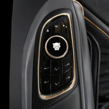 Load image into Gallery viewer, DaiwaMassage ChairsDaiwa Black Panther Supreme Hybrid Massage ChairBlackMassage Chair Heaven