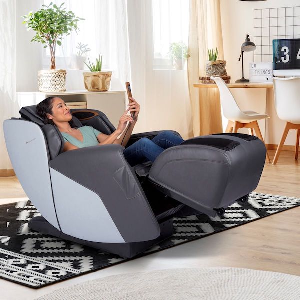 Human TouchMassage ChairsHuman Touch Quies Massage ChairGray SōfHydeMassage Chair Heaven