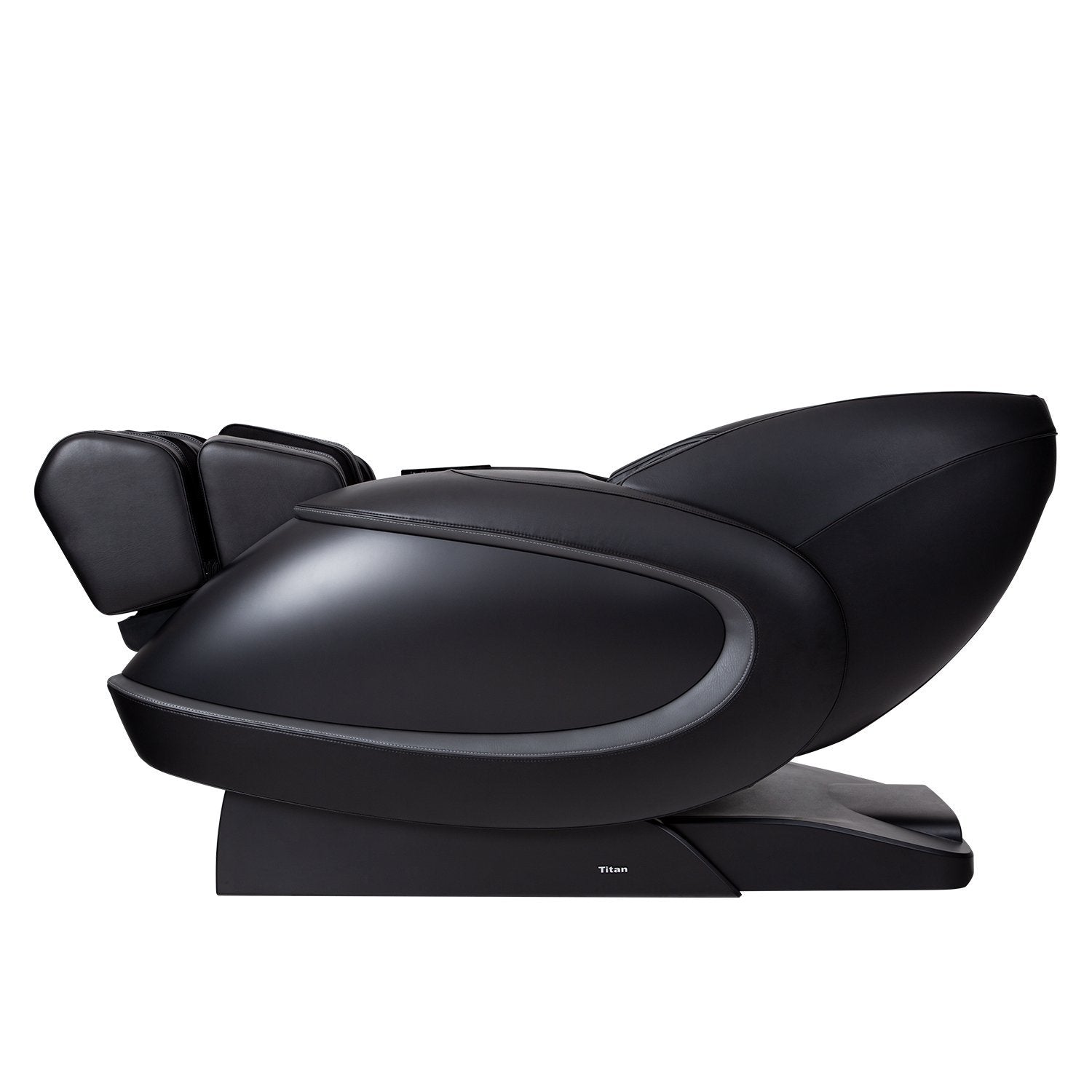 TitanMassage ChairsTitan 4D Fleetwood LE Massage ChairBlackMassage Chair Heaven